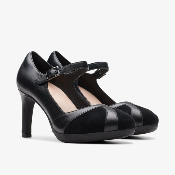 Clarks Mary Janes 
Women Ambyr Light
Black Combi 9.5 W - Picture 1 of 16
